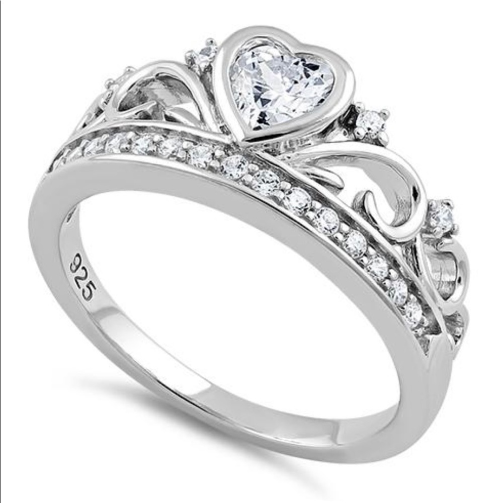 Heart Crown Clear CZ Ring 👑